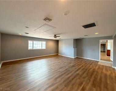 2010 E Pebble Road - Photo Thumbnail 12