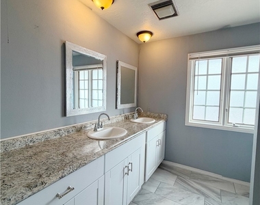 2010 E Pebble Road - Photo Thumbnail 20