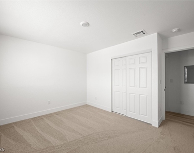 623 N 10th Street - Photo Thumbnail 13