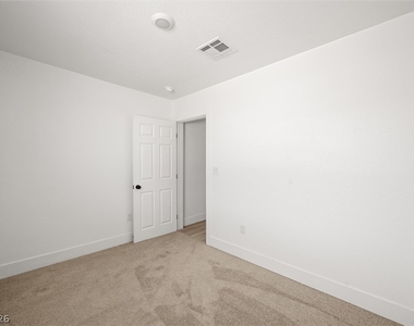 623 N 10th Street - Photo Thumbnail 18