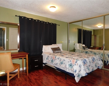 7006 Westpark Court - Photo Thumbnail 13