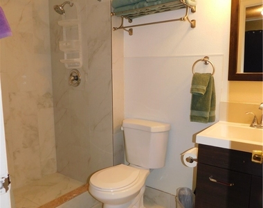 7006 Westpark Court - Photo Thumbnail 19