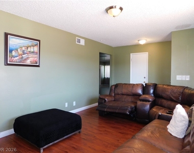 7006 Westpark Court - Photo Thumbnail 5