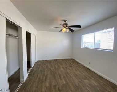 1300 N 22nd Street - Photo Thumbnail 5
