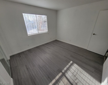 2771 Mountain Vista Street - Photo Thumbnail 14