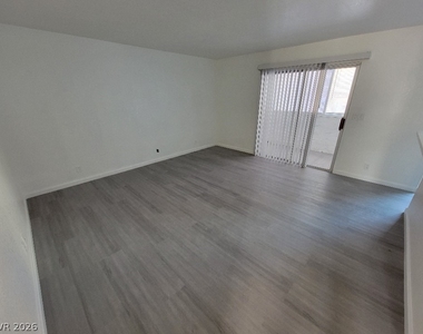 2771 Mountain Vista Street - Photo Thumbnail 6