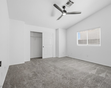 5437 Silent Path Way - Photo Thumbnail 9