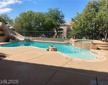 3120 Whispering Canyon Court - Photo Thumbnail 49