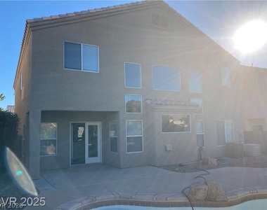 3120 Whispering Canyon Court - Photo Thumbnail 46