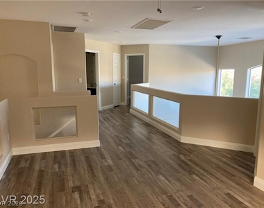 3120 Whispering Canyon Court - Photo Thumbnail 23
