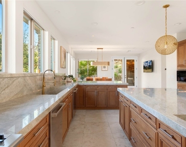 1635 Liege Drive - Photo Thumbnail 12
