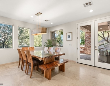 1635 Liege Drive - Photo Thumbnail 16