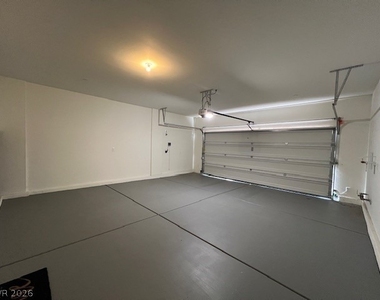380 Larksong Avenue - Photo Thumbnail 26