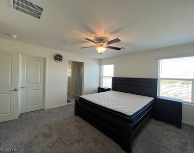 380 Larksong Avenue - Photo Thumbnail 21