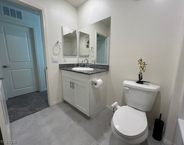 380 Larksong Avenue - Photo Thumbnail 17