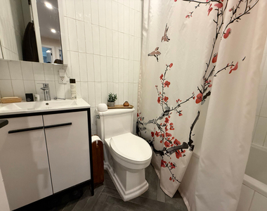 481 Evergreen Avenue - Photo Thumbnail 7