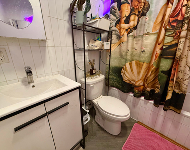 481 Evergreen Avenue - Photo Thumbnail 2