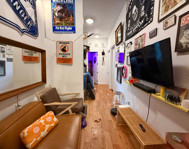 481 Evergreen Avenue - Photo Thumbnail 6