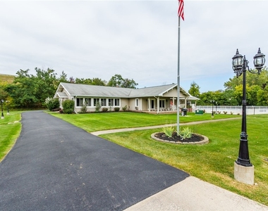 644 Eastbrooke Lane - Photo Thumbnail 21