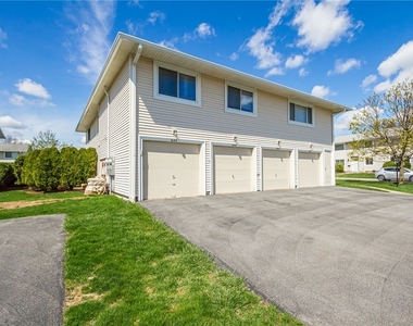 644 Eastbrooke Lane - Photo Thumbnail 16