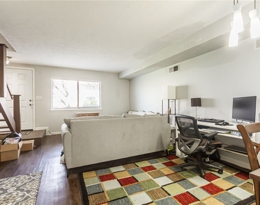 644 Eastbrooke Lane - Photo Thumbnail 7