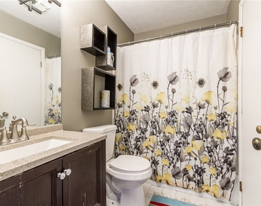 644 Eastbrooke Lane - Photo Thumbnail 15