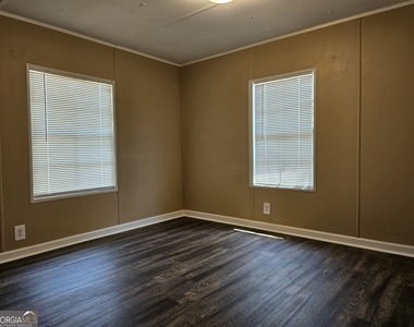647 Buck Creek Road - Photo Thumbnail 14