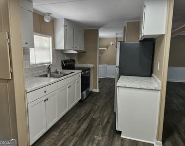 647 Buck Creek Road - Photo Thumbnail 4