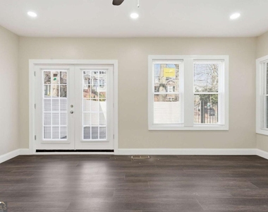 393 8th Street Ne - Photo Thumbnail 11