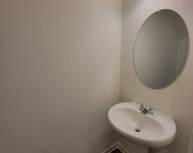 3560 Eagle Court Sw - Photo Thumbnail 17