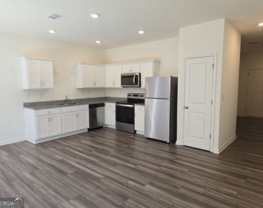 3560 Eagle Court Sw - Photo Thumbnail 14