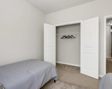 2525 Norwood Park Crossing - Photo Thumbnail 27
