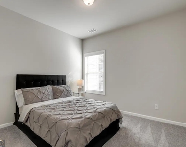 2525 Norwood Park Crossing - Photo Thumbnail 22