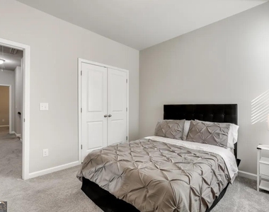2525 Norwood Park Crossing - Photo Thumbnail 23
