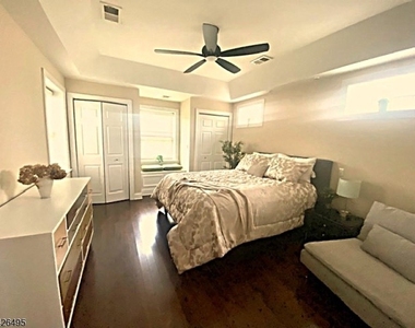 217 Newark Ave - Photo Thumbnail 12