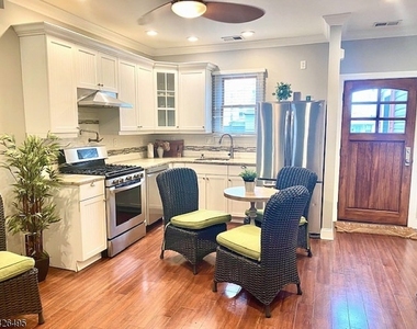 217 Newark Ave - Photo Thumbnail 10