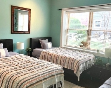 217 Newark Ave - Photo Thumbnail 18