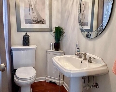 318 Aldo Drive - Photo Thumbnail 19