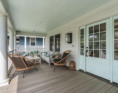 112 Sylvania Avenue - Photo Thumbnail 4