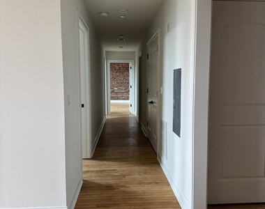 179 Chelsea Avenue - Photo Thumbnail 1