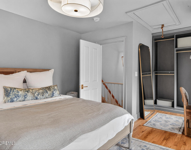 142 Heck Avenue - Photo Thumbnail 23