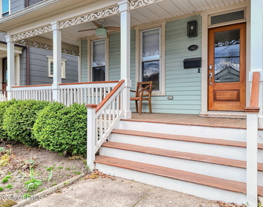 142 Heck Avenue - Photo Thumbnail 2