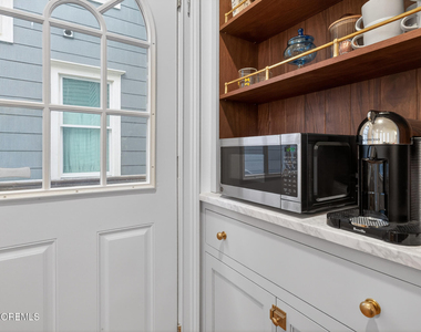 142 Heck Avenue - Photo Thumbnail 17