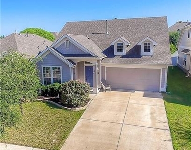 5009 Holliday Drive - Photo Thumbnail 2