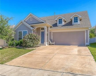 5009 Holliday Drive - Photo Thumbnail 1