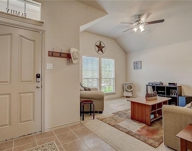5009 Holliday Drive - Photo Thumbnail 4