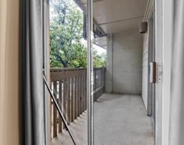 4859 Cedar Springs Road - Photo Thumbnail 18