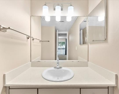 4859 Cedar Springs Road - Photo Thumbnail 21
