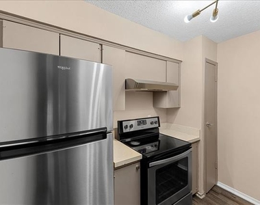 4859 Cedar Springs Road - Photo Thumbnail 8