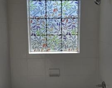 5620 Stone Meadow Lane - Photo Thumbnail 10